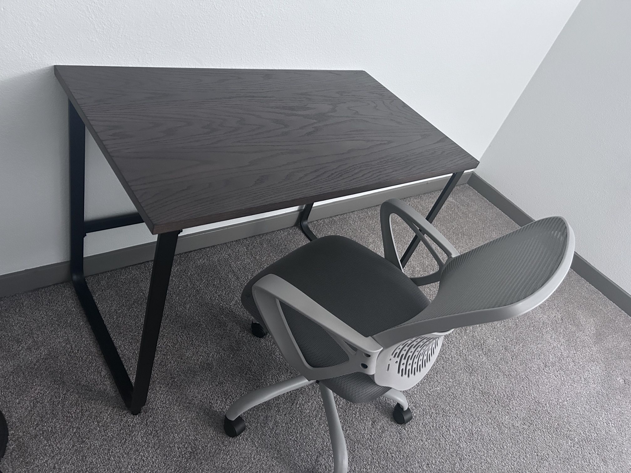 Desk And Chair
