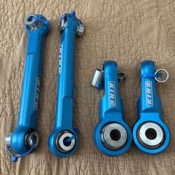 King sway bar link kit Tacoma