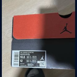 AJ Retro 12