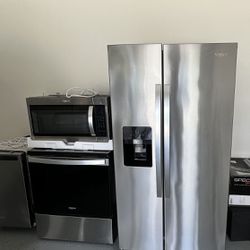 Refrigerador Stove Microwave and Dishwasher 
