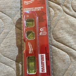 NIB Milwaukee 7 in. Billet Torpedo Level, model number 48-22-5107.