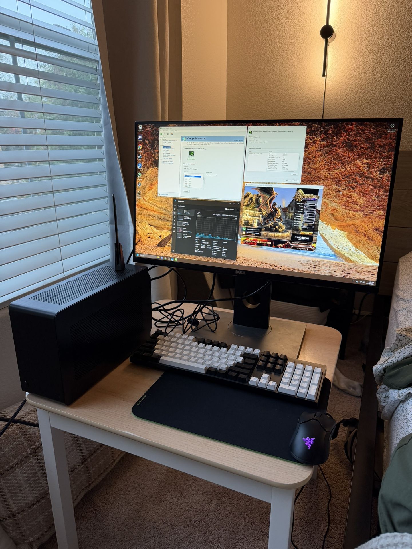 SFF Gaming PC! Complete Setup!