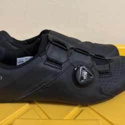 Shimano RC3 Road Cycling Shoes Men’s Size 6.5-7/women’s7.5-8