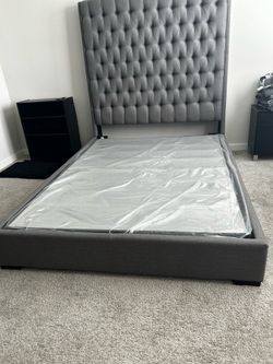 Queen Bed