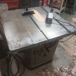 Delta Unisaw #34-806 *3phase* 5hp 239/400v