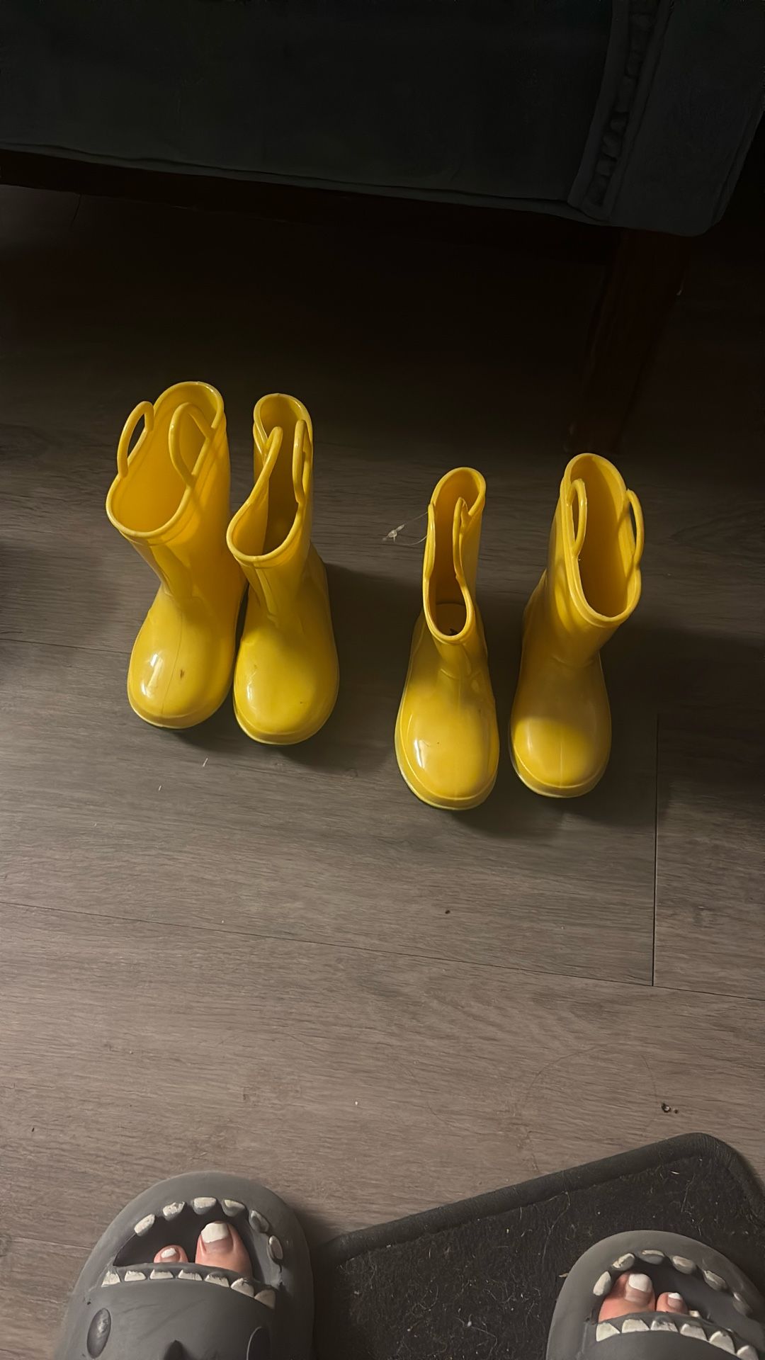 Toddler rain boots