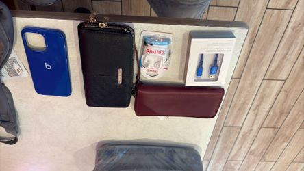 Headphones, purses, charger, cable$100