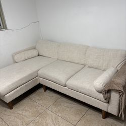 Modern Cream L-Shaped Sectional Sofa – Chaise Lounge Couch