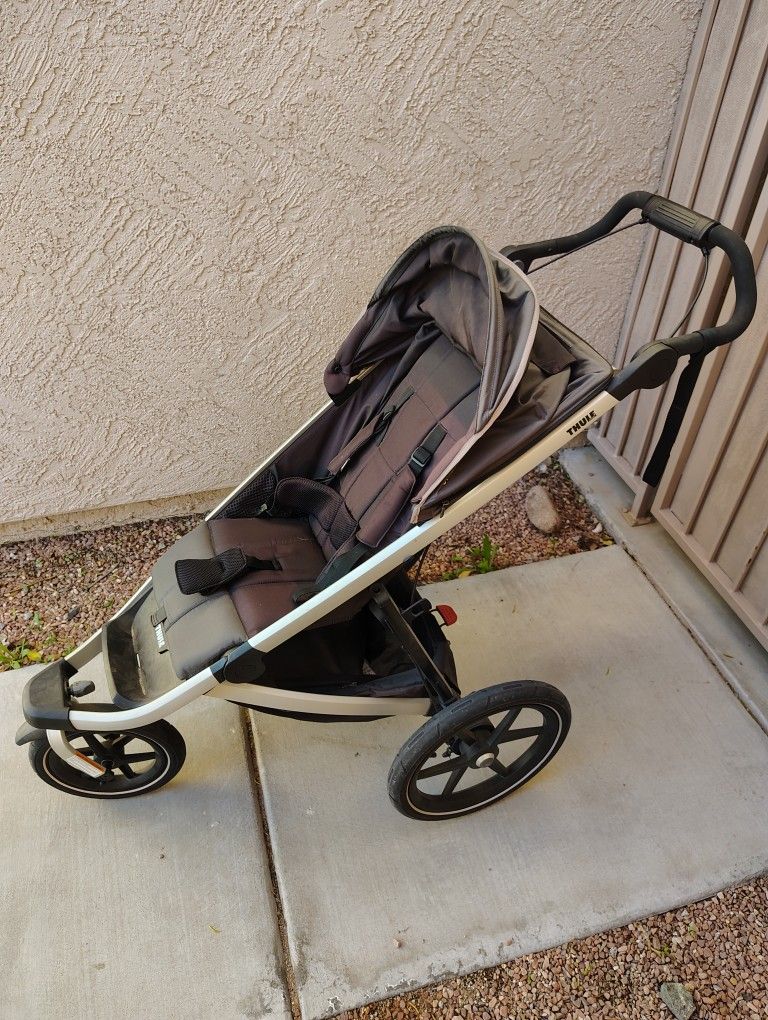 Thule Jogging Stroller