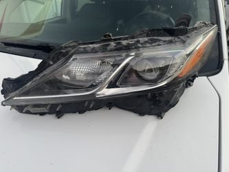 Left Light Camry 2022