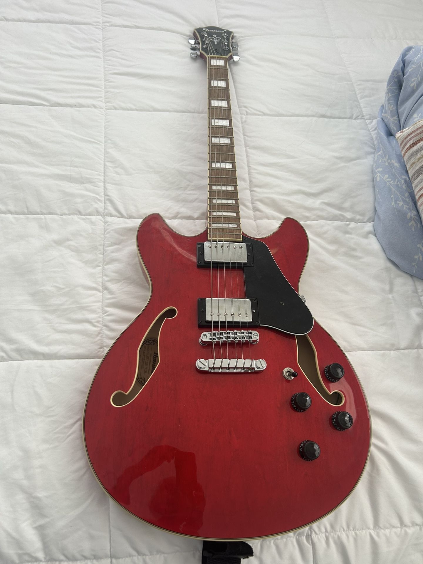 Ibanez Guitar AS73