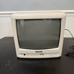 Panasonic CRT Television WHITE 13" CT-13R28WG RETRO Gaming Tested