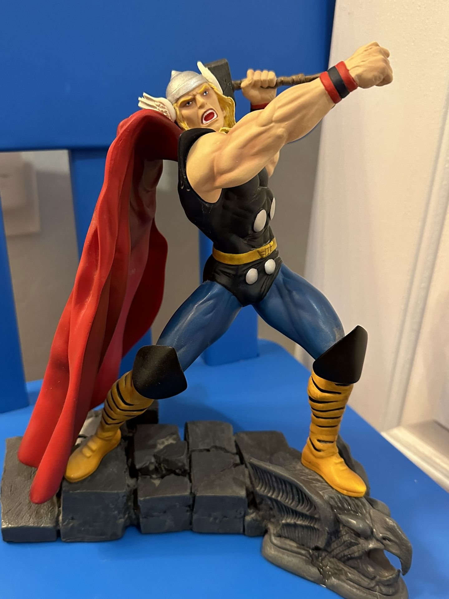 Thor 8” Resin Statue (Marvel)