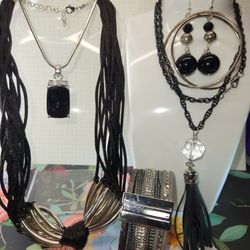 #1717, LOT OF BLACK AND SILVER JEWELRY, NECKLACES, EARRINGS, BRACELET
