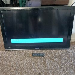 Working 42in Toshiba TV With Remote no stand asking $50 cash not smart but can hook a roku up to it or gaming system ect must pick up Broadway and apa