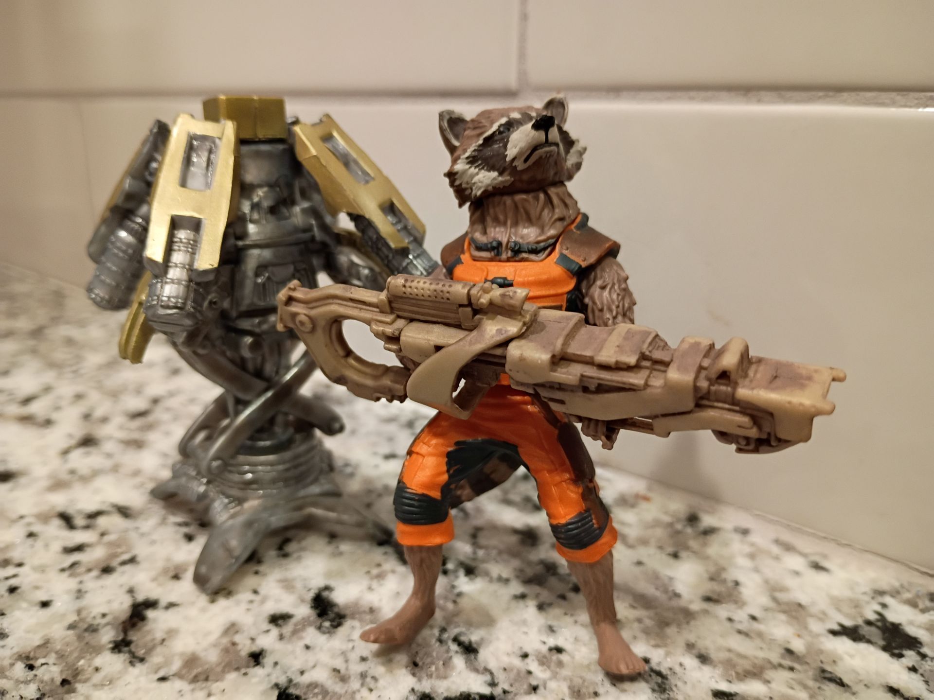 Marvel legends rocket raccoon figure