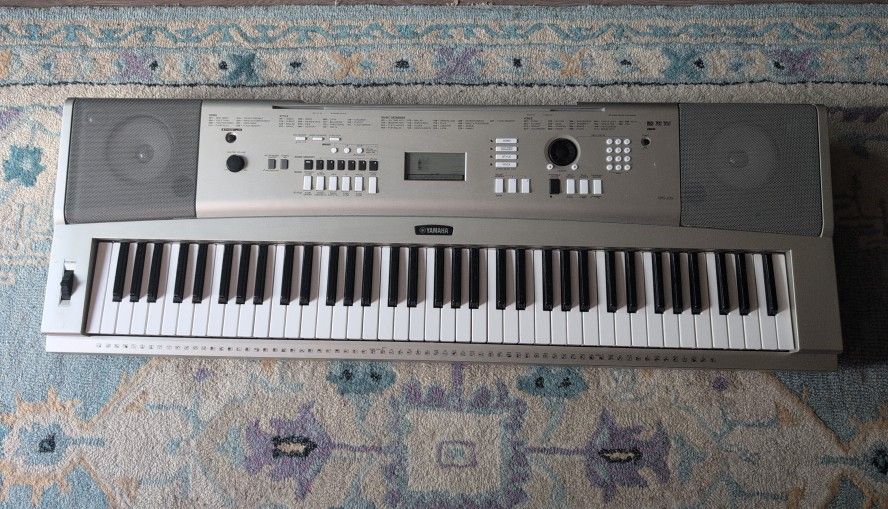 Yamaha YPG235 76-key Digital Piano