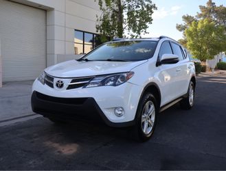 2014 Toyota Rav-4 XLE