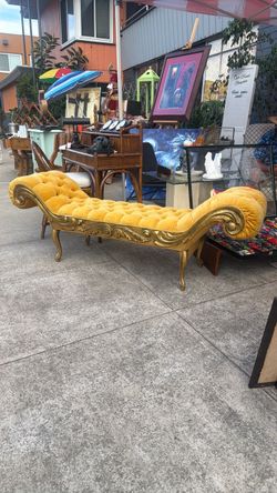 Antique velvet, stunning chase lounge ottoman