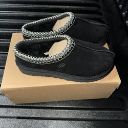 UGG TASMAN BLACK SLIPPER WOMENS SIZE 7