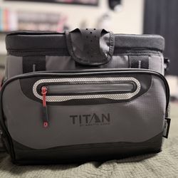 Titan Lunch Box 