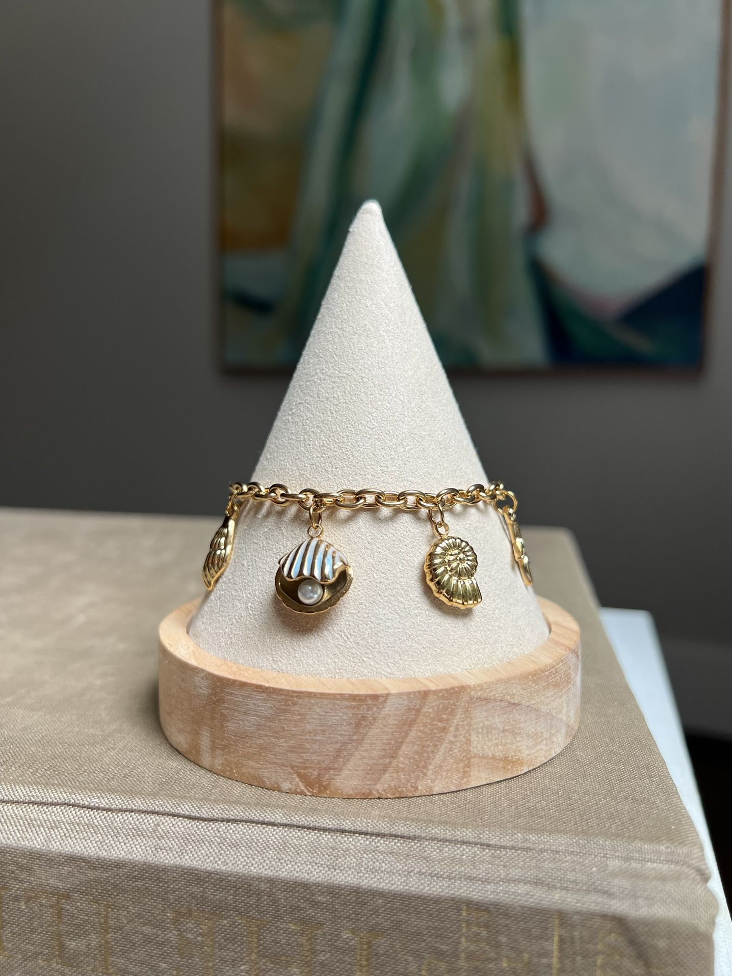 Detailed Costal Charm Bracelet ( firm on price )