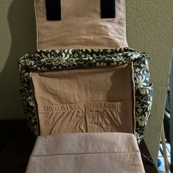 Petunia Pickle Bottom