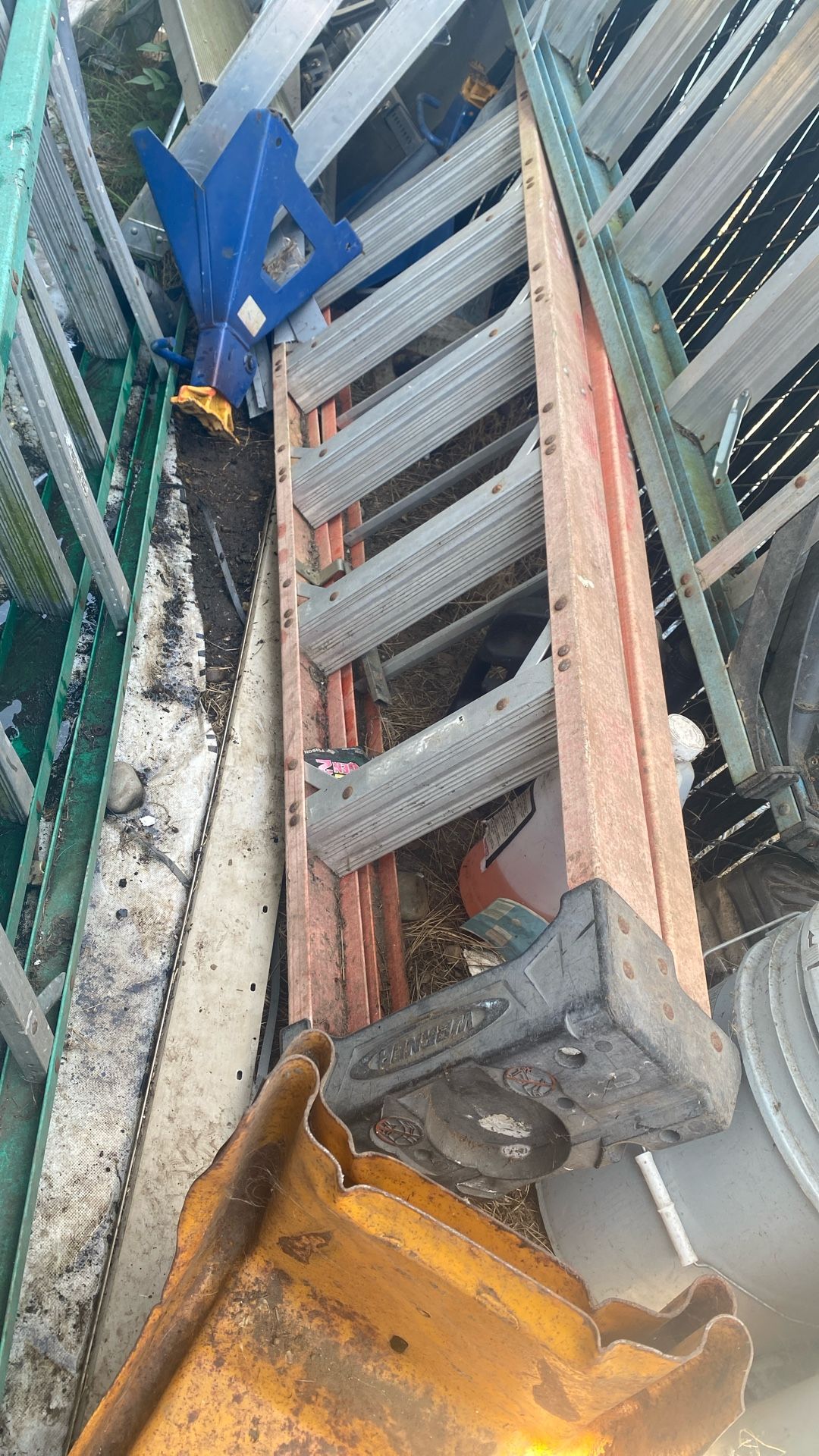 3 - 5’ Ladders