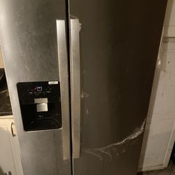 Whirlpool Fridge 