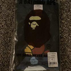 Reseller Lmkk Size M, Bape Shirt.