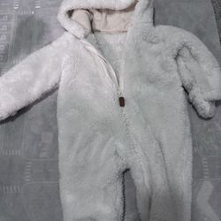 Baby Fleece Snowsuit / One-Piece 🤍