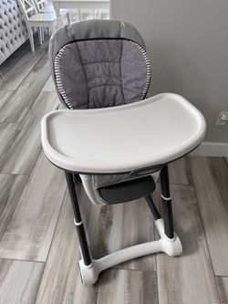 Graco Blossom 6-in-1 Highchair