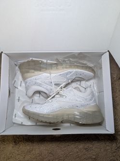 Guess Sneakers White Platform Size 9M
