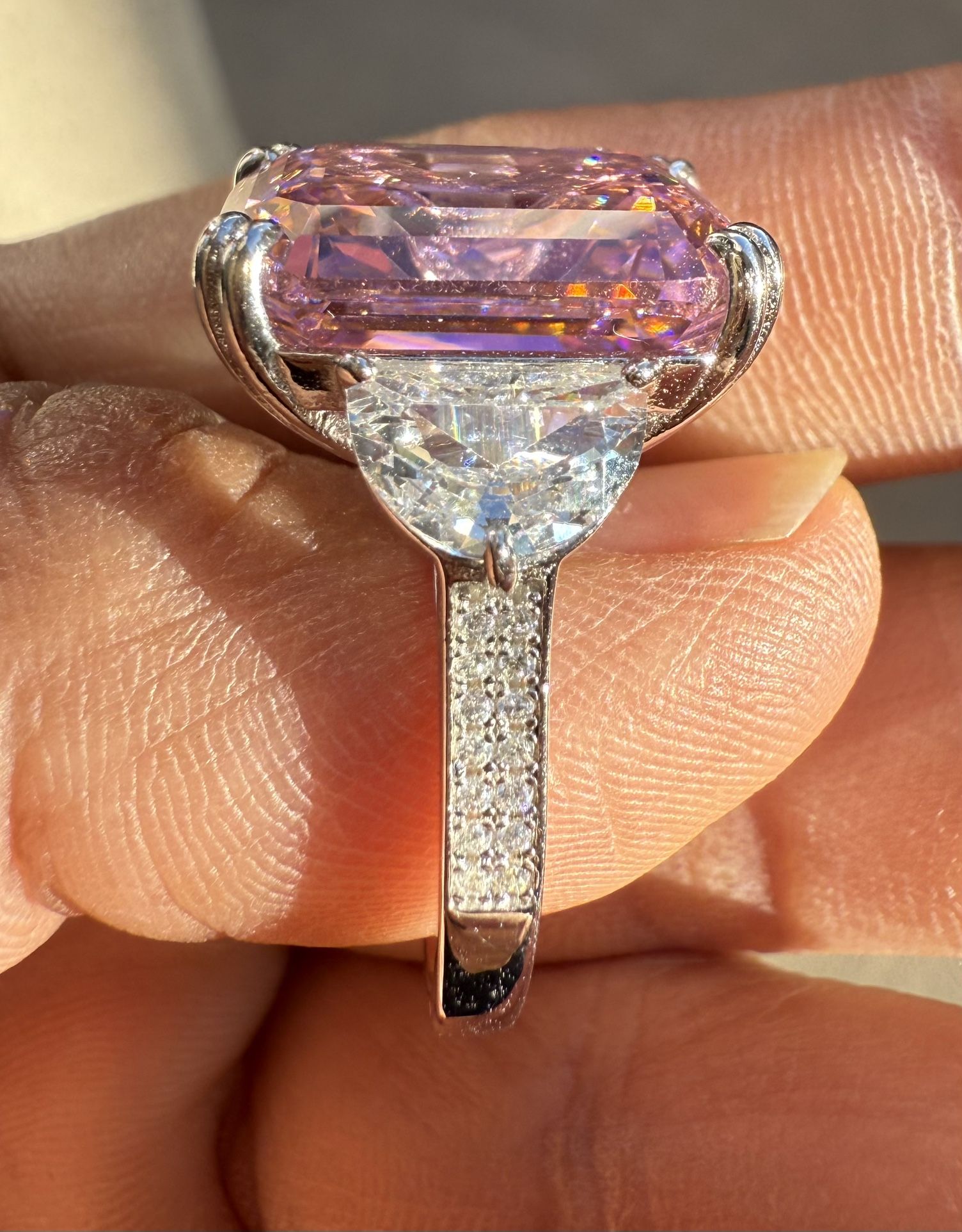 Beautiful 925 sterling silver women's ring