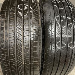 265/65/18 Michelin Pair 70$