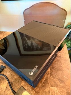 Microsoft Xbox One Console 500GB  excellent condition no controller