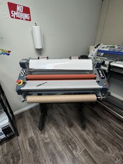 Royal Sovereign 32" Laminator