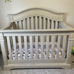 Convertible Crib