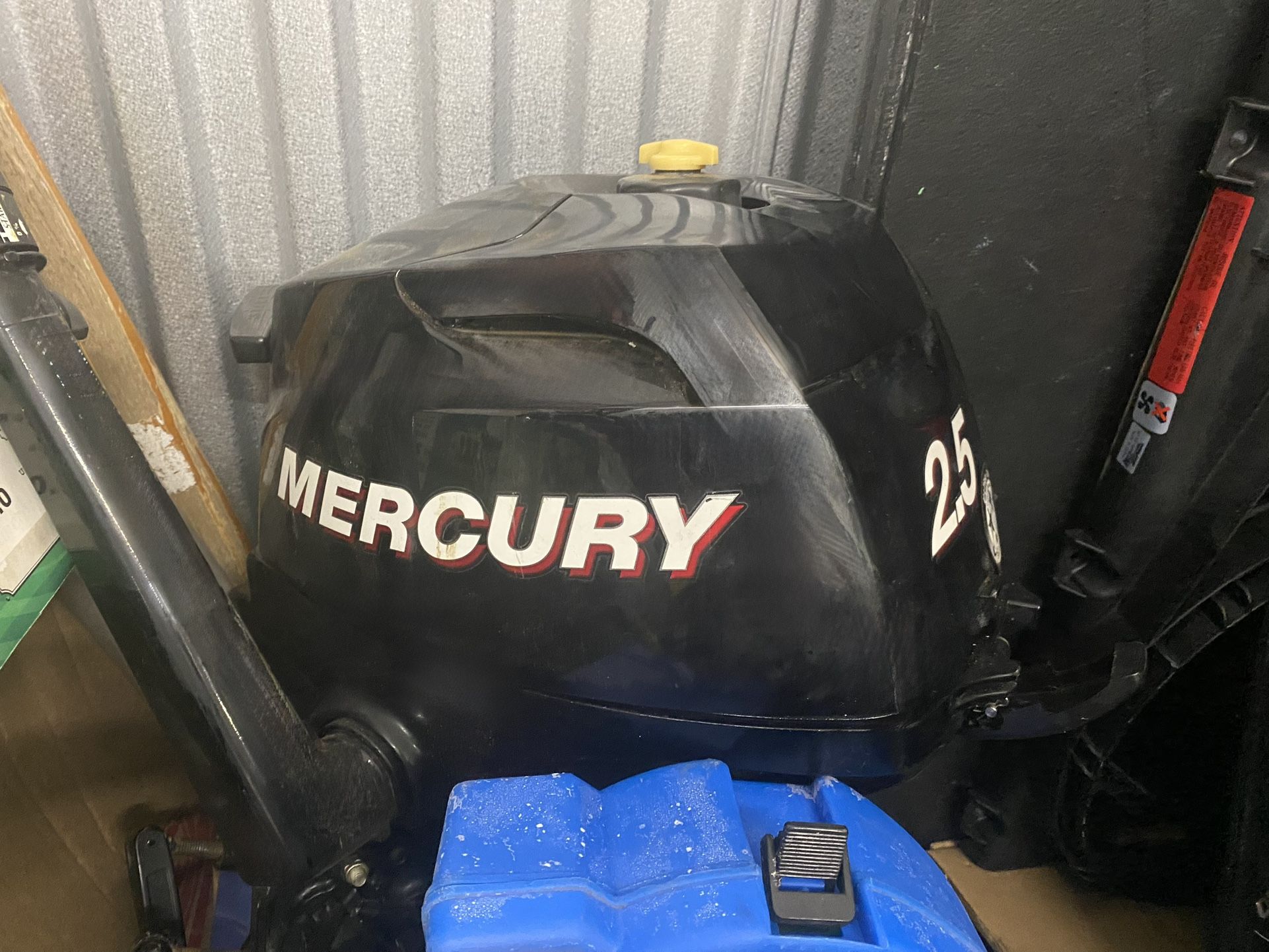 Mercury 2.5 HP Boat Motor
