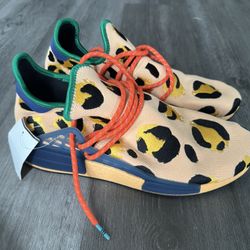 Addias NMD HU PHARRELL WILLIAMS 