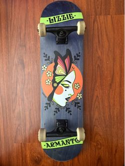 Birdhouse complete skateboard