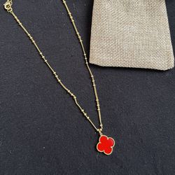 Van Cleef  design Necklace 