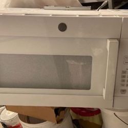 GE microwave 