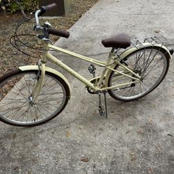 28in Schwinn Bike