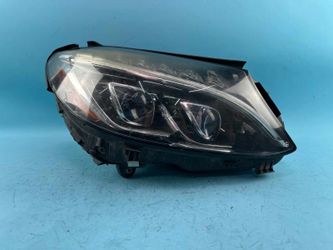 OEM 2015-2018 Mercedes-Benz C-Class LED Adaptive Right Headlight 205-906-92-01
