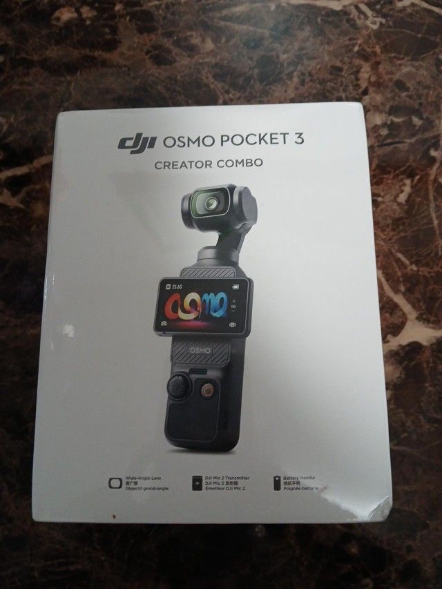 DJI Osmo Pocket 3 Creator Combo