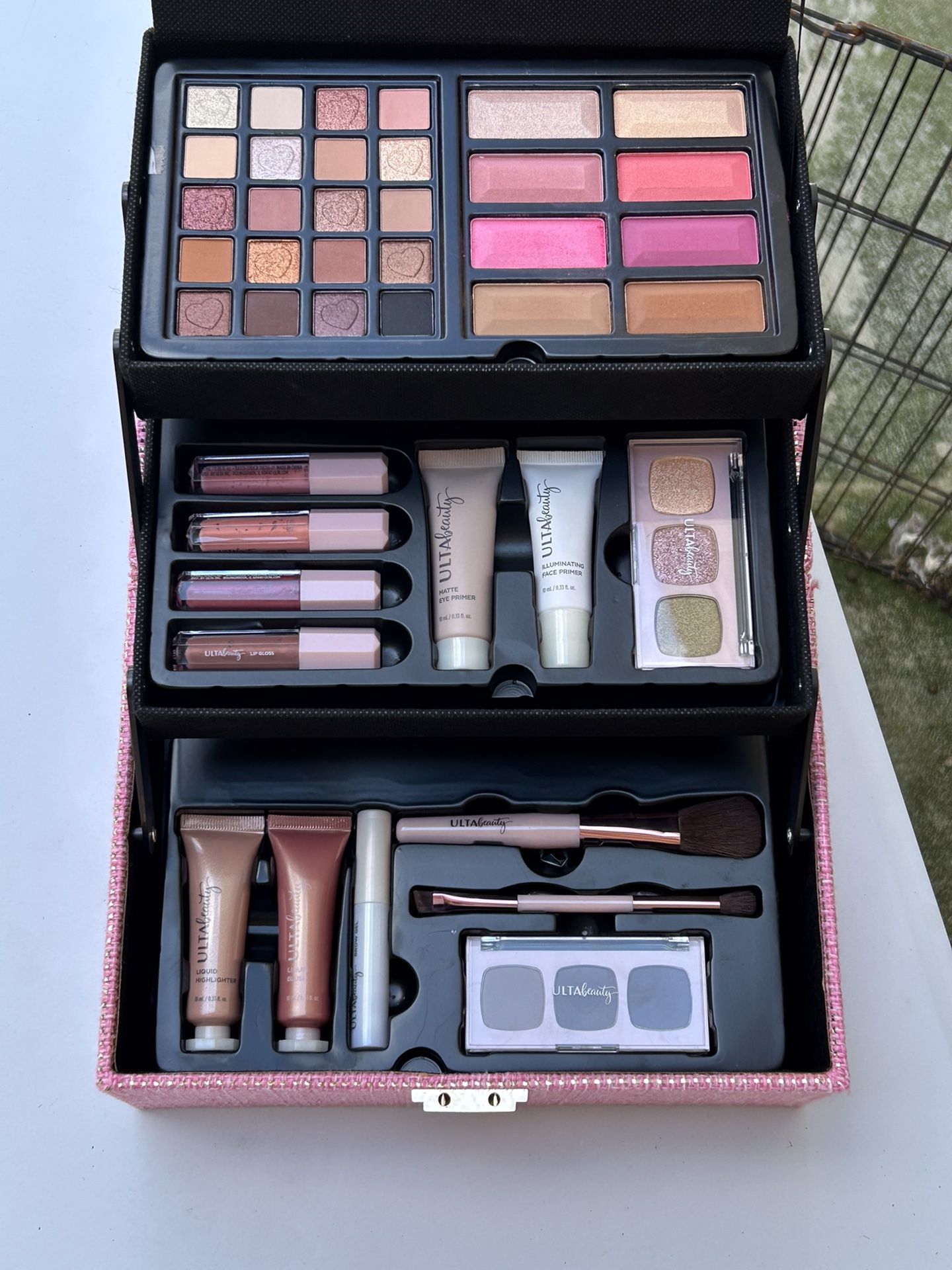 ULTA BEAUTY 45 PIECES MAKEUP KIT FOR WOMEN 