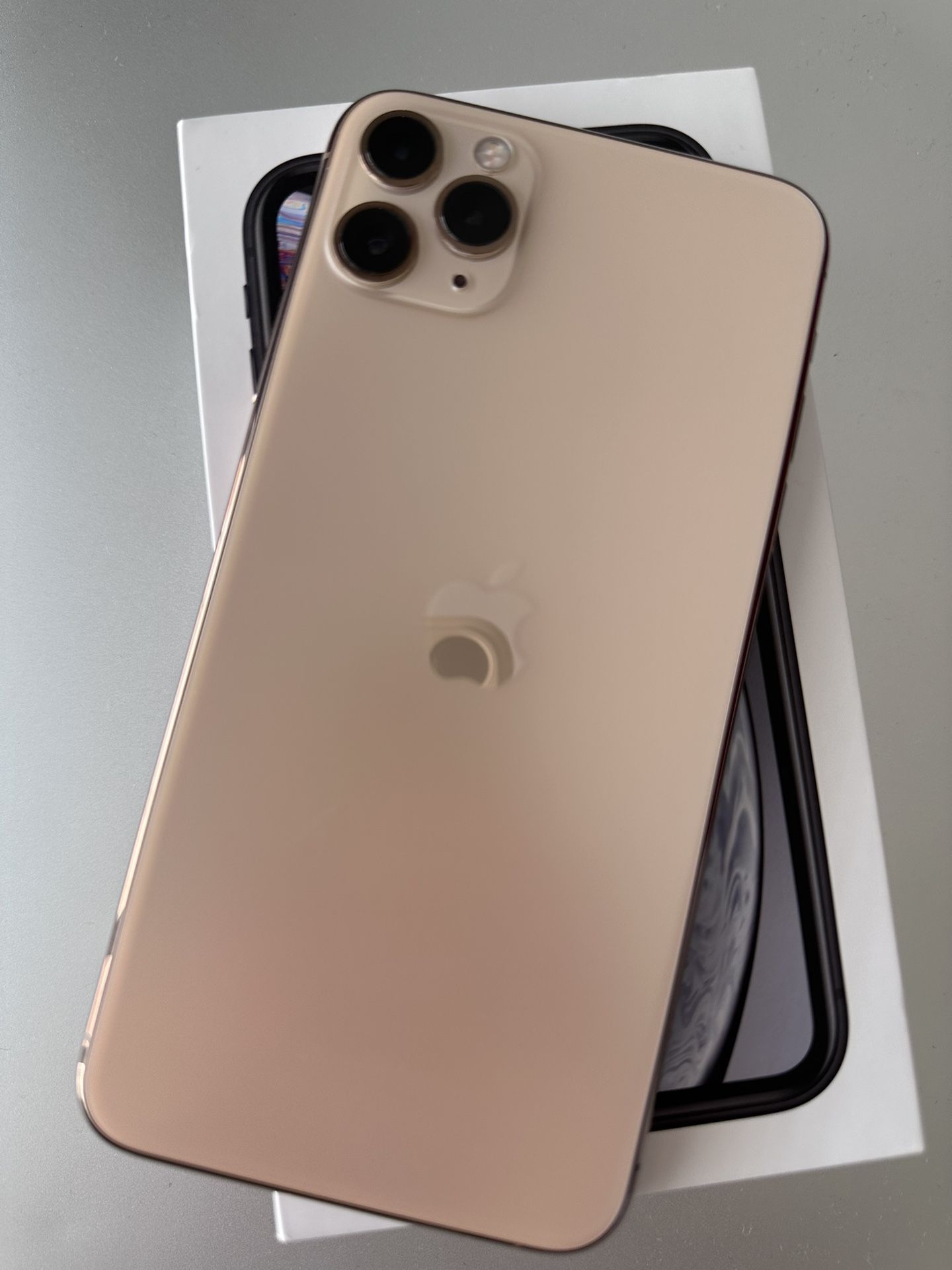 Iphone 11 Pro Max 256GB Gold ANY CARRIER