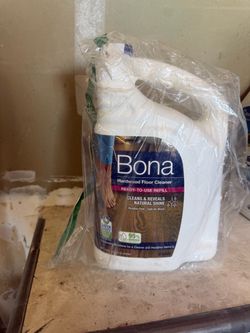 Bona Hardwood floor. Cleaner