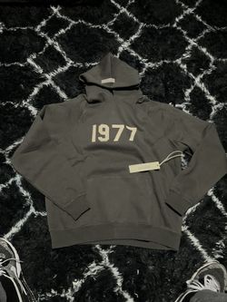 NEW  Authentic Fear of God ESSENTIALS NWT Sz S